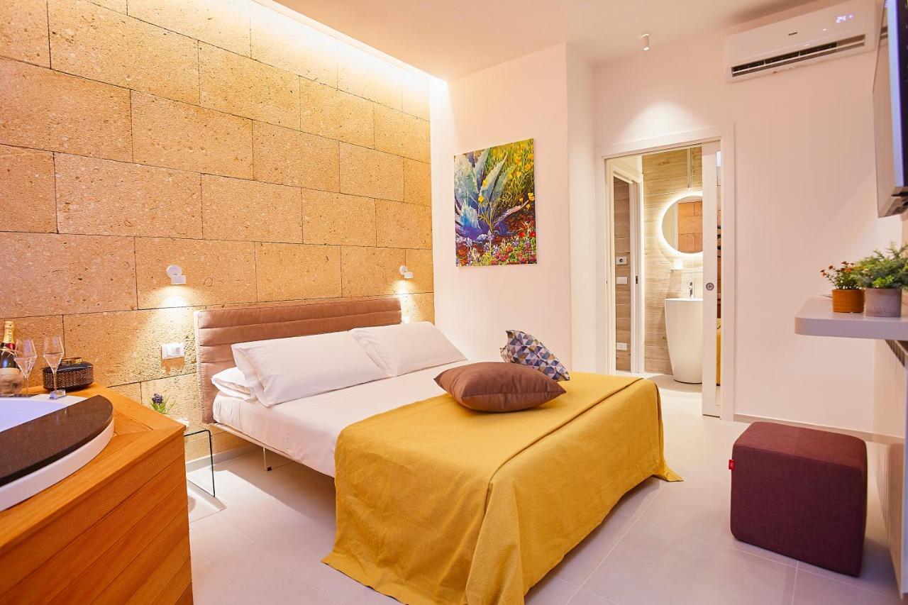 Porta Del Golfo Apartments & Suites Кастелламмаре-дель-Голфо Экстерьер фото
