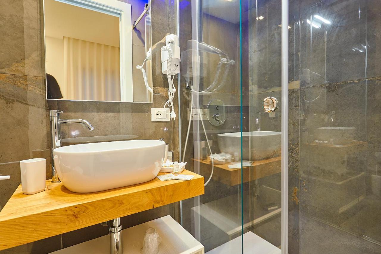 Porta Del Golfo Apartments & Suites Кастелламмаре-дель-Голфо Экстерьер фото